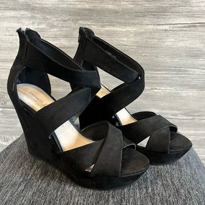 Chinese Laundry Black Platform Wedge Strappy Sandal Shoes in Size 9.5 NWT